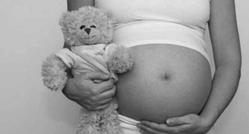 Yetkinlik yaşına çatmayanların uşaq dünyaya gətirməsinin qarşısını necə alaq? - AÇIQLAMA