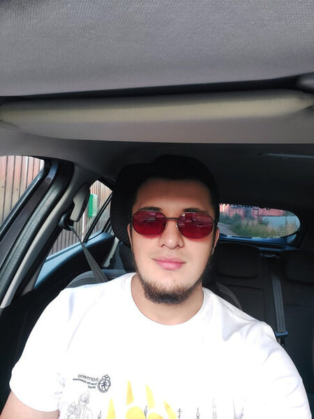 Azərbaycanlı vəzifəli şəxsin qardaşı oğlu Rusiyada qətlə yetirildi - FOTOLAR