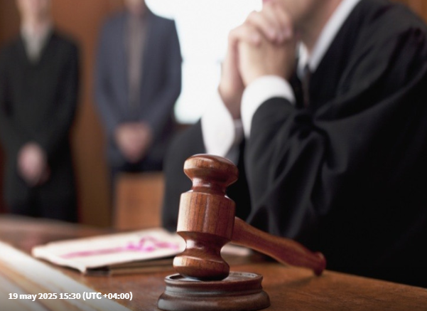 "Evə daxil oldum, bıçağı göstərdim, pul tələb etdim" - MƏHKƏMƏ