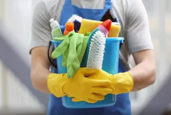 Evdə hər gün təmizləməli olduğunuz səkkiz şey - əks halda xaos qaçılmazdır