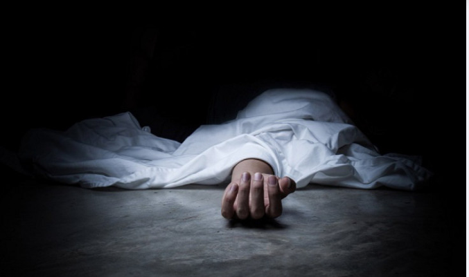 Polis yubileyində özünü öldürdü