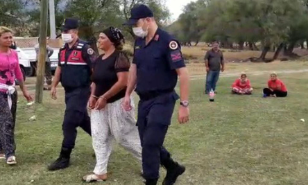 Parkda narkotik satan qadın saxlanılıb