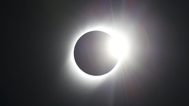 Altı dəqiqəlik qaranlıq: Əsrin ən uzun tutulması yaxınlaşır