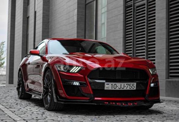 Mərkəzdə 10 JJ 755 nömərli "Ford Mustang"la "avtoşluq" edən iş adamı həbs olundu