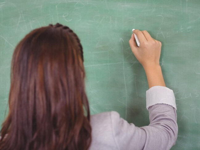 Musiqi müəllimi iş başında öldü