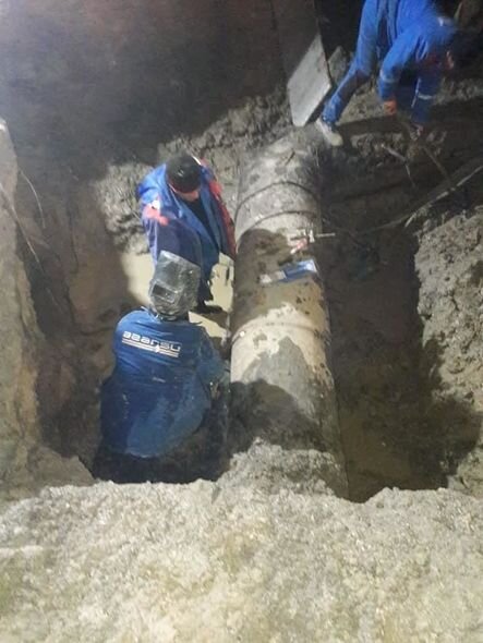 Magistral kəmərdə qəza baş verib: Bakının bir sıra ərazilərində su olmayacaq - FOTO