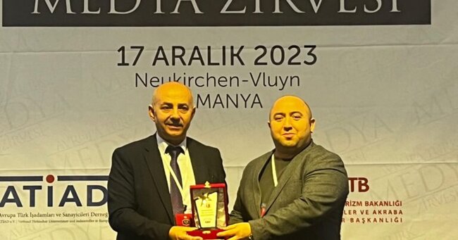 Aqil Ələsgər Almaniyada "Türk Dünyası Mediasına Xidmət" mükafatına layiq görüldü - FOTOLAR