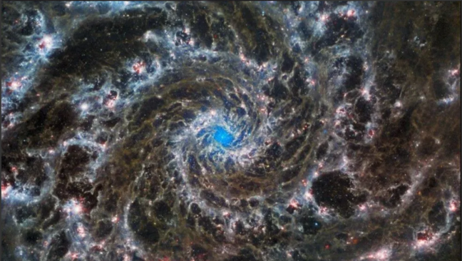 Kainatın əsl rəngləri üzə çıxdı