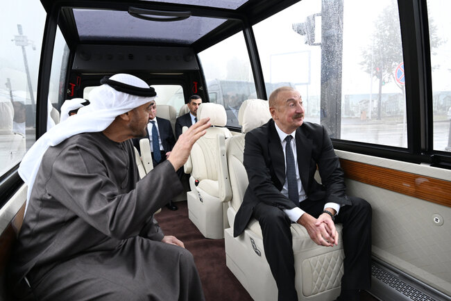 Prezidentlər Şuşada Milli Xalça Muzeyində - Fotolar - Yenilənib