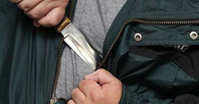 Bakıda nişanlısı ilə mübahisə edən gənc özünü bıçaqlayıb