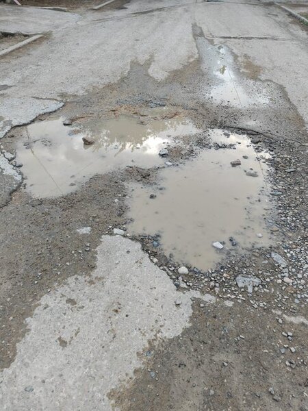 Bərbad yollar Sumqayıt sakinlərini BOĞAZA YIĞIB: Qurumlar niyə FİKİR VERMİR? - ŞİKAYƏT