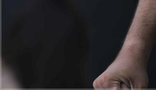 Azərbaycanda qadın əri tərəfindən amansızlıqla döyüldü: Vəziyyəti ağırdır