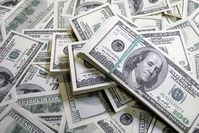 Gürcüstanda sabiq baş nazir və digər yüksək rütbəlilərdən 7 milyon dollardan çox pul götürülüb