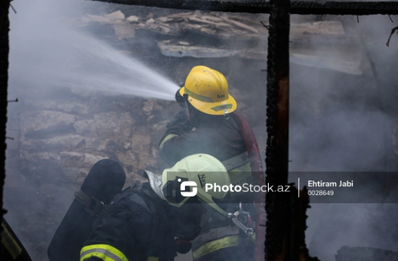 Xırdalanda yaşayış binasında YANĞIN: Sakinlər təxliyə edildilər