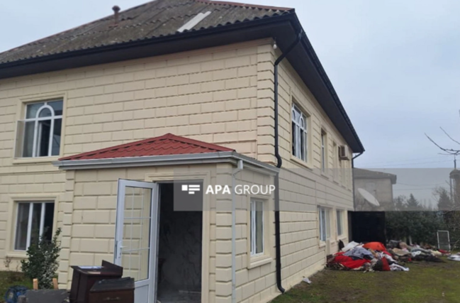 Lənkəranda oğrular mürəbbə yeyib evi yandırdılar - İDDİA