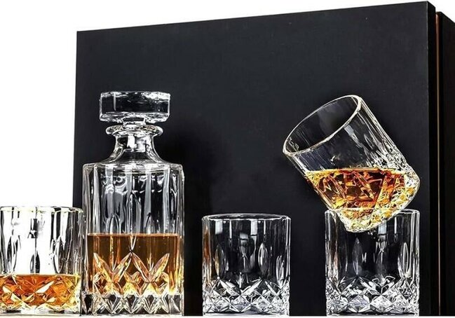 "Zadəgan içkisi"nə artan maraq - Azərbaycanda əhali araqdan imtina edir