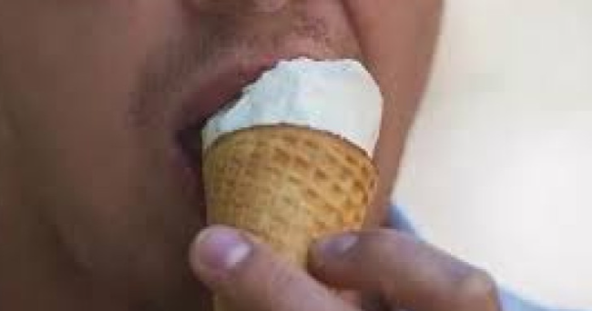 29 saniyədə nə qədər dondurma yeyə bilərsiniz? - gözlənilməz REKORD