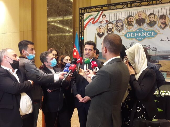 İranın Müqəddəs Müdafiə Həftəsi Bakıda qeyd olundu - FOTOLAR