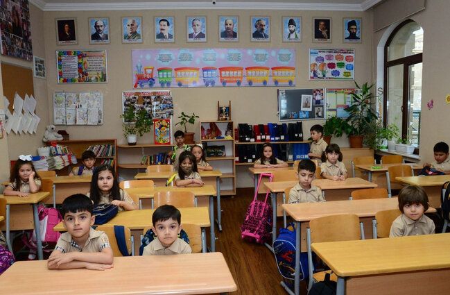 Apreldən məktəblərdə yeni formalar tətbiq olunacaq? - Açıqlama