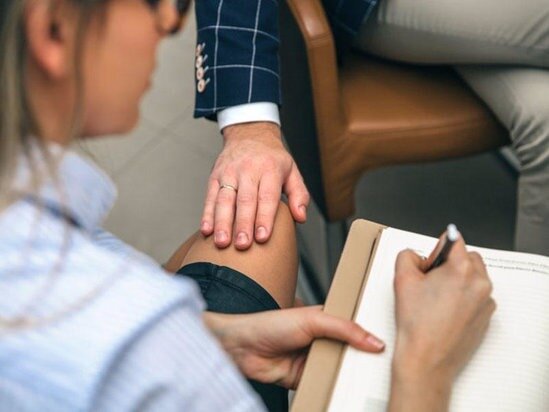 Masallıda məktəb direktorunun dul işçisinə "kəbin" təklifi….Şok səs yazısı- Qalmaqal