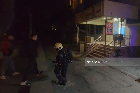 Bakıda mənzildə yanğın baş verib - FOTO