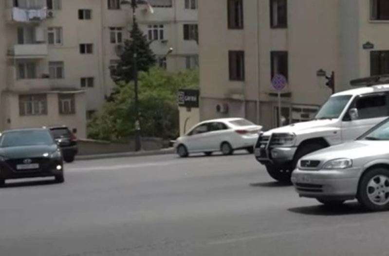 Bakıda təhlükəli küçə: Hər an qəza ola bilər