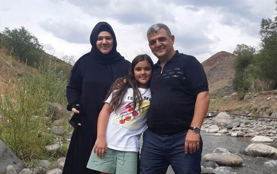 "Bədənindəki gülləni həkimlər evdə çıxardı" - Deputatın xanımı