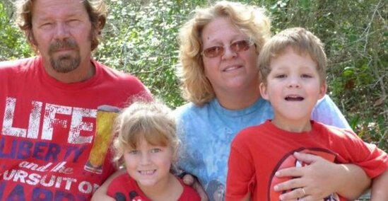 Ailə faciəsi: Bütün ailə üzvlərini güllələyib intihar etdi - FOTO