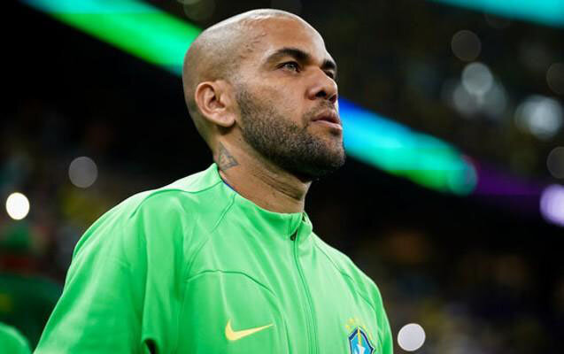 Dani Alveş azadlığa buraxıldı