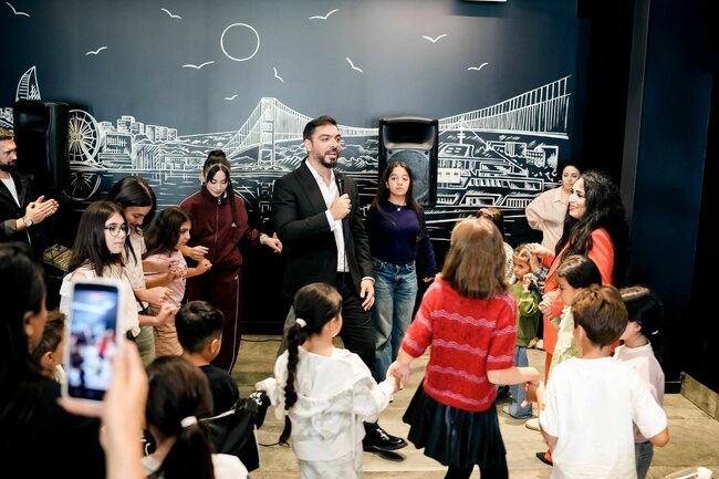 Dr.Aygün Ay və Cahangir Kərimzadənin təşəbbüsü ilə şəhid və qazı ailələri üçün səhər yeməyi təşkil olunub