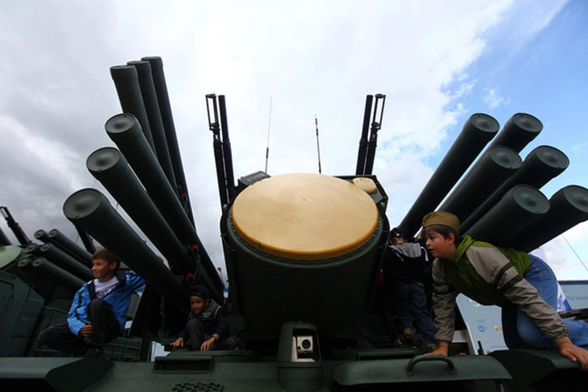 CNN Brasil: ABŞ-ın Venesuelaya hücumlarından sonra Braziliya HHM sistemlərini gücləndirir