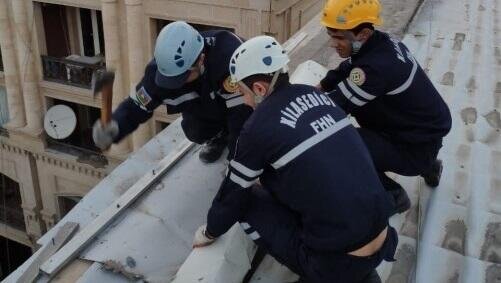 FHN bir gündə 5 nəfəri xilas etdi