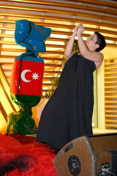 Əllliyi olan uşaqlar Heydər Əliyev Fondunun dəstəyi ilə "Dubay Ekspo"da çıxış etdi - FOTO