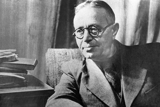 Üzeyir Hacıbəylinin həyatını zəhərləyən iki erməni kim olub?