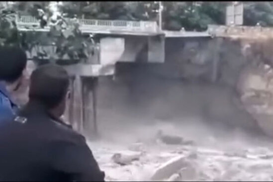 Göyçayda sel körpünü dağıdıb – VİDEO