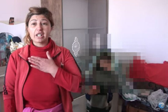 Tovuzda azyaşlı uşağını küçədə yatızdıran qadın danışdı: "Həyat yoldaşımdan küsmüşəm" - VİDEO