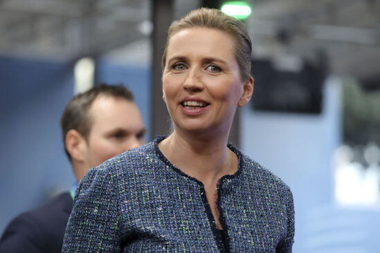 Maskasız mağazaya daxil olan Baş nazir üzr istədi