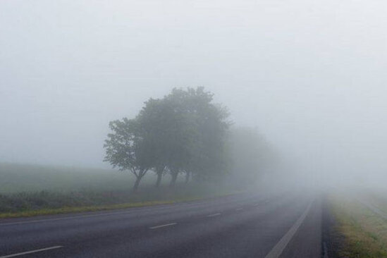 Cəlilabadda dumanlı hava qəzaya səbəb oldu: Xəsarət alanlar var