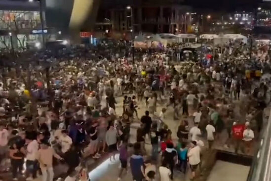 NBA oyunundan sonra atışma: Ölənlər var - VİDEO