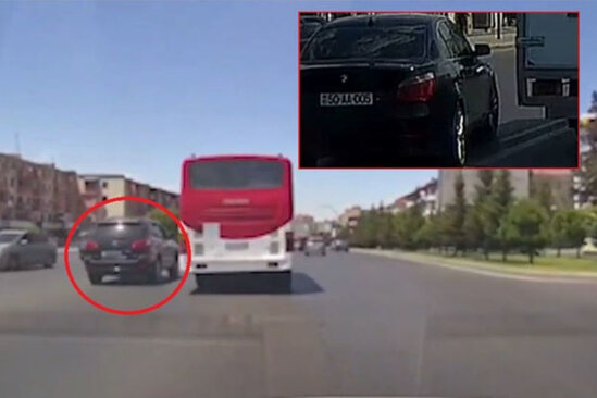 Bakıda AA seriyalı avtomobilin sürücüsü qaydaları kobud şəkildə pozdu - VİDEO