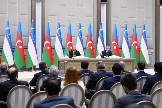 Azərbaycan lideri: "Səhvləri bağışlamayacağıq, amma yaxşı nəticələr olsa onları tərifləməyə şad olarıq"