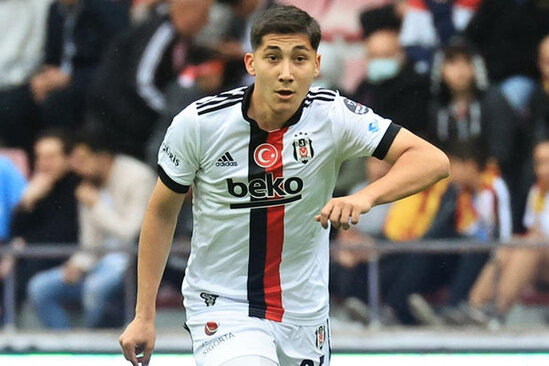 "Beşiktaş"ın 18 yaşlı futbolçusu yüksək məbləğə İtaliya klubuna transfer oldu
