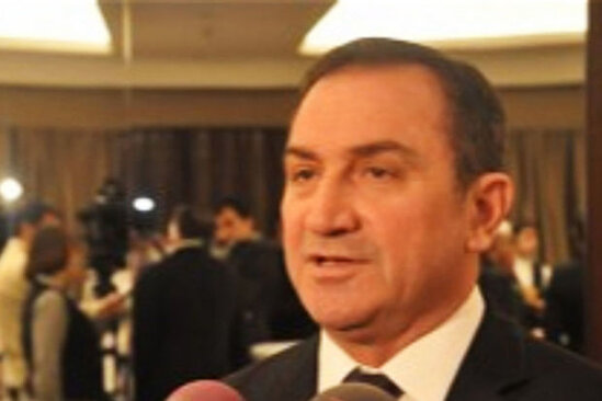 Bakıda 70 kiloqramlıq seyfi oğurlanan şəxs eks-nazir müavinidir – FOTO