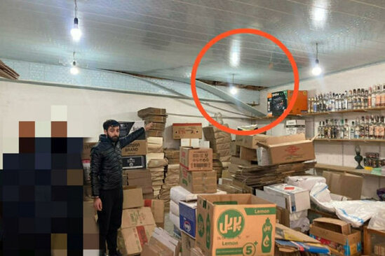 Mağazanın damını sökərək oğurluq edən şəxs tutulub