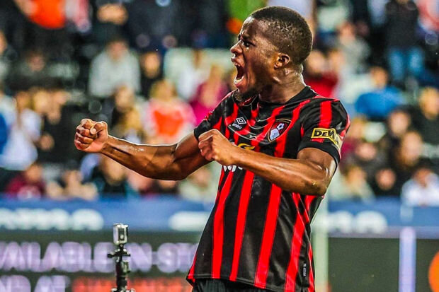 Premyer Liqa klubunun futbolçusu malyariyaya yoluxub