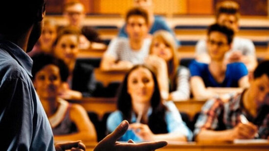 Ən yaxşı müəllimlər hansı universitetlərdə ÇALIŞIR...