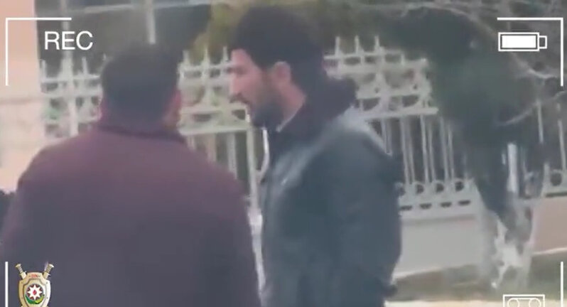 Polisdən ƏMƏLİYYAT: Şantajla pul alıb məhkumlara göndərən dəstə ələ keçdi - VİDEO