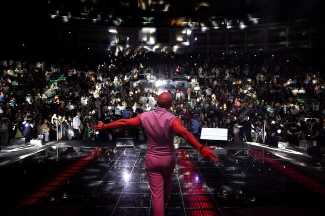 7000 nəfəri bir araya yığdı - FOTOLAR