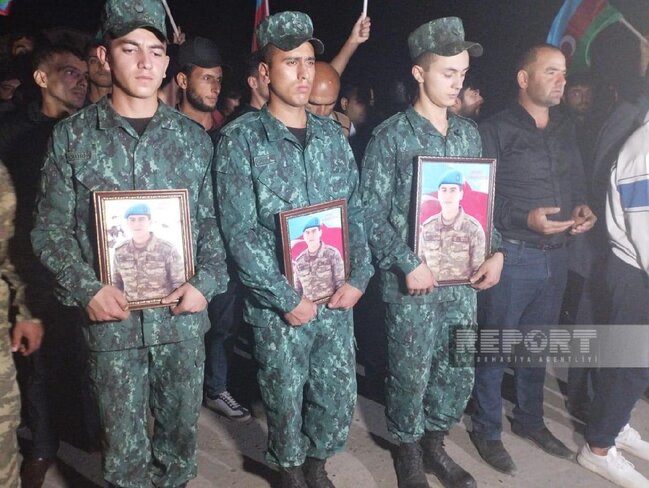 14 gün sonra nəşi tapılan şəhidimiz dəfn edildi - Fotolar