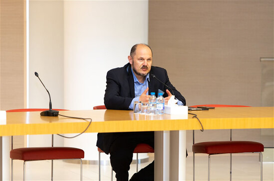 Türk Dövlətləri Təşkilatına üzv dövlətlərin jurnalistləri və media mütəxəssisləri üçün keçirilən silsilə təlimlərin bağlanış mərasimi baş tutub